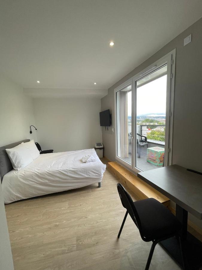 Le Salvador - Appart'Hotel De 18M2 A 44M2 La Talaudiere 외부 사진