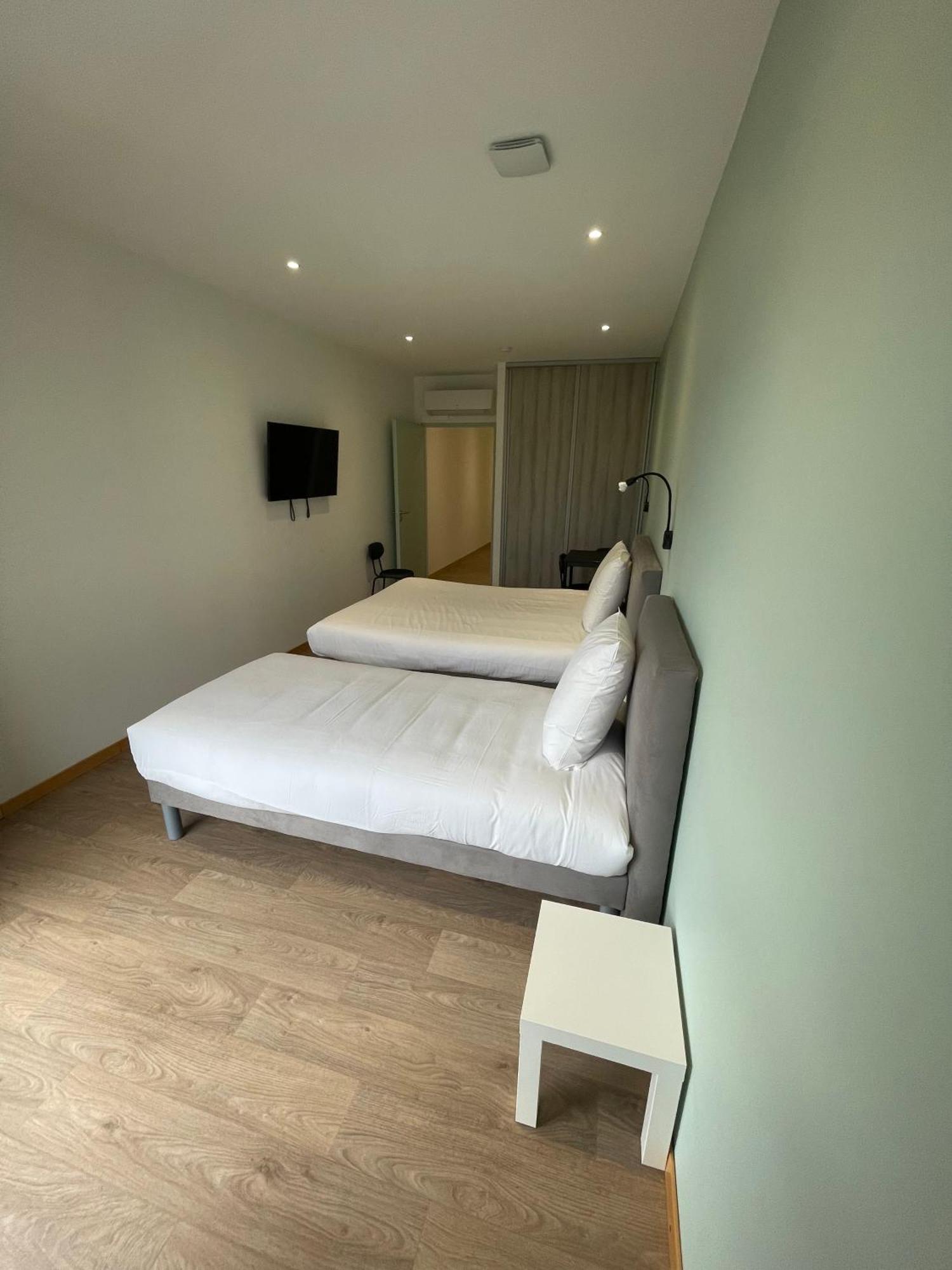 Le Salvador - Appart'Hotel De 18M2 A 44M2 La Talaudiere 외부 사진